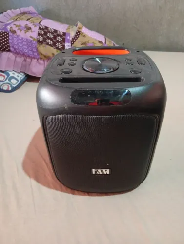 Caixa de som 600W