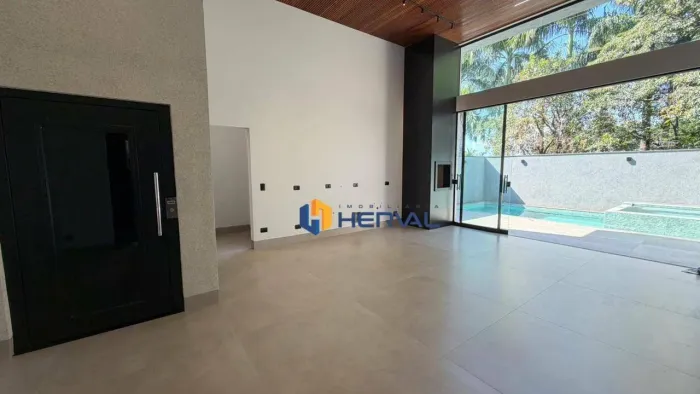 Casa com 3 suítes à venda, 278 m² por R$ 2.490.000 - Jardim Michelangelo - Maringá/PR