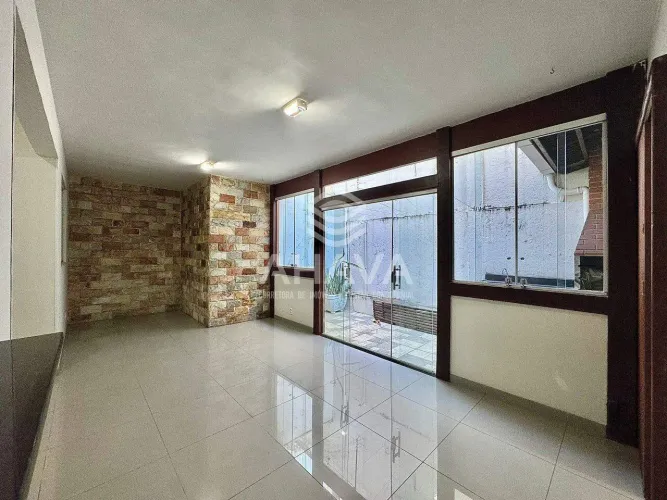 Apartamento com área privativa ,com 3 Quartos Sendo 1 suíte à Venda, 114m², Santa Amélia,