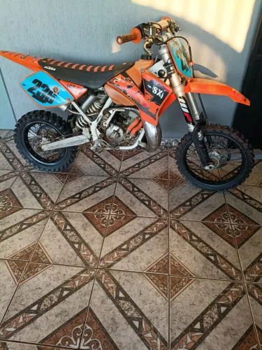 Mine moto KTM