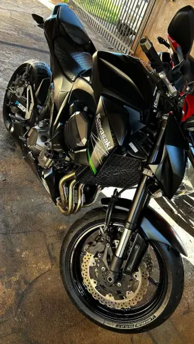 Z800