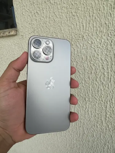 iPhone 15 Pro Max 256GB titânio