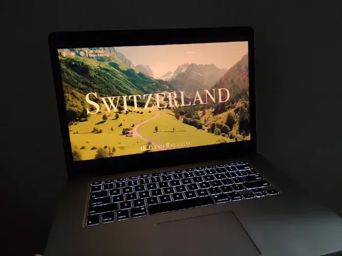 macbook pro 15 mid 2015