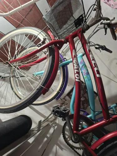 Vende se , bicicleta da época 80 ceci