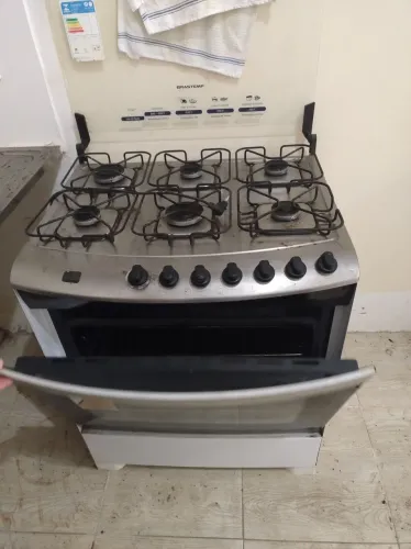 Fogão Brastemp 6 bocas quase novo