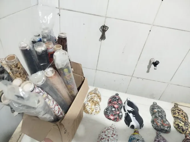 Material para pintura hidrográfica 