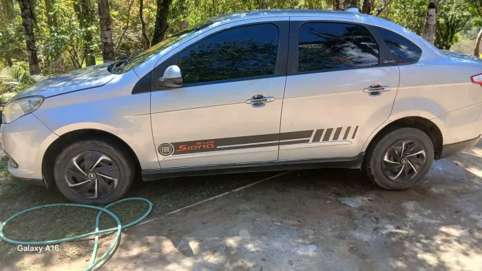 Fiat Grand Siena Attrac. 1.4 EVO F.flex 8V 2014