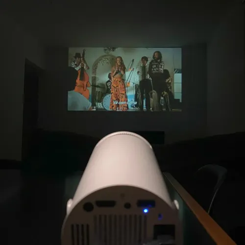Projetor estilo cinema