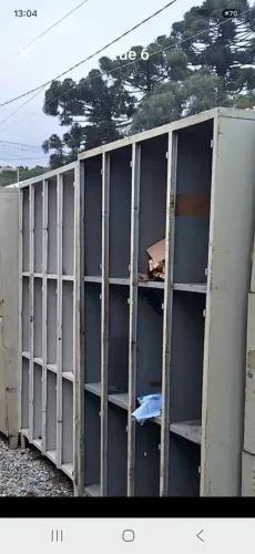 2 armários de aço sem portas para ferramenta ou outros <br>320,00 )cada um ( entrego )