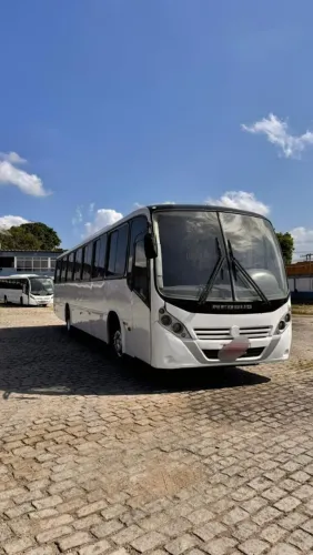 Vendo ou Alugo MB OF 1721
