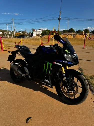 YZF R3