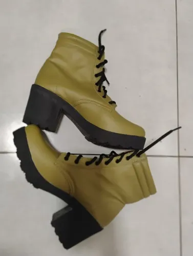Bota coturno