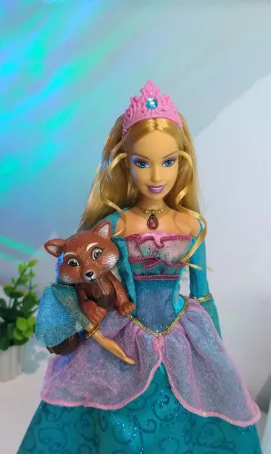 Barbie Rosella Princesa da Ilha - Cantando