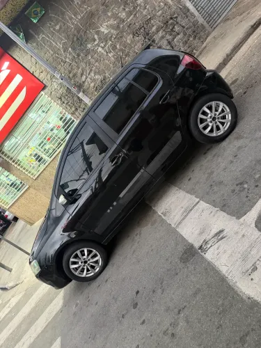 Volkswagen Fox Rock IN RIO 1.6 MI Total Flex 8V 5P 2014
