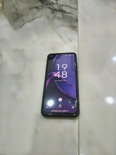 Moto g84 5g 256gb com 2 linhas na tela não interfere nada ótimo estado
