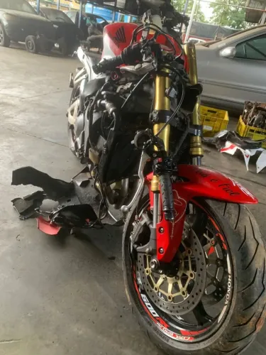 SUCATA HONDA CBR 600RR INJETADA 2012 EM PEÇAS