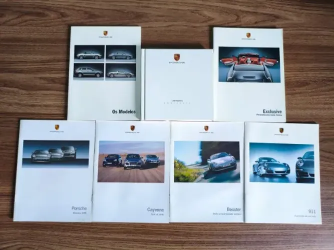 Lote de Catálogos Porsche Originais (2005) - Coleção 7 Itens Raros