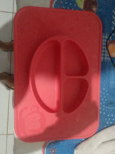 Prato de bebê(silicone com ventosa)