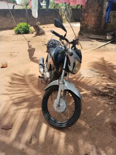 Vende, troca por carro ou moto do meu interesse