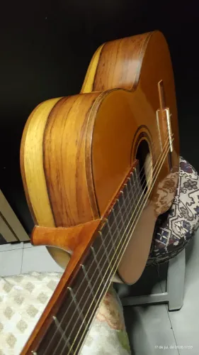 Violão Di Giorgio Número 18 ano 1992