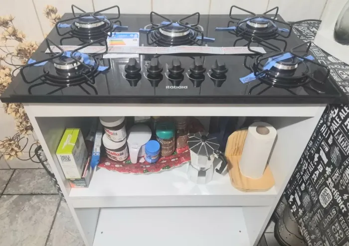 Cooktop com gabinete Itatiaia 