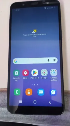 Samsung J8