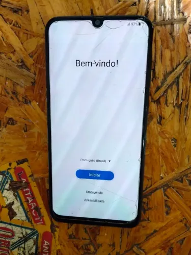 Samsung Galaxy A30