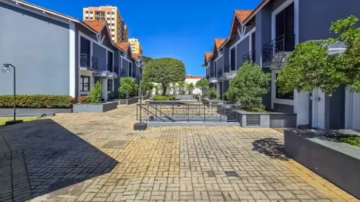 Casa no condomínio  Villagio Verde III para venda com 2 quartos, e 2 vagas 174m²