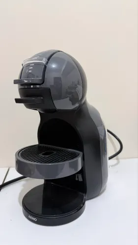 CAFETEIRA DOLCE GUSTO