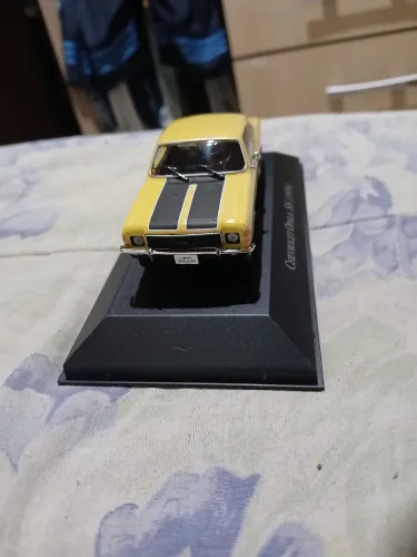 Miniatura colecionável Chevrolet Opala 1976