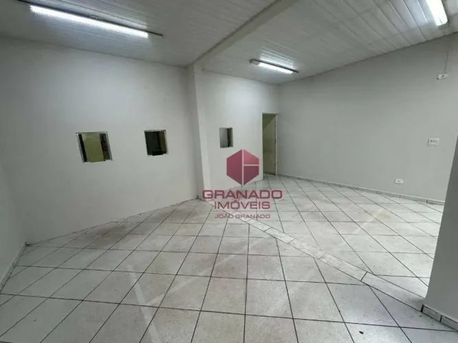 Sala para alugar, 80 m² por R$ 2.797,81/mês - Zona 01 - Maringá/PR