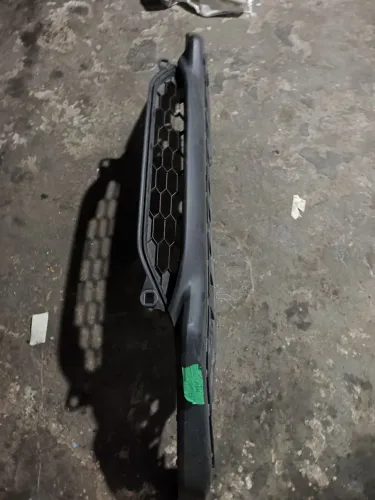 Parachoque dianteiro inferior Honda Hr-V 2015 2016 2017 2018