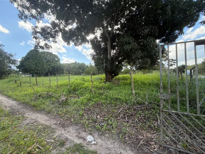 Vendo ou troco terreno em frente a rodovia BA-084. 900 m² Zona rural