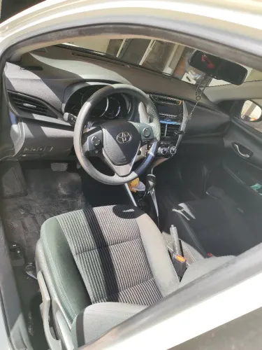 Toyota Yaris XL Sedan 1.5 Flex 16V 4P Aut. 2019
