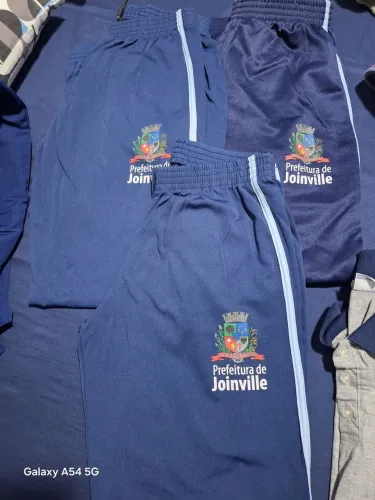 Uniforme escolar inverno