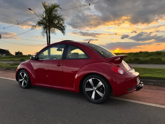 Volkswagen New Beetle 2.0 MI Mec./aut. 2009
