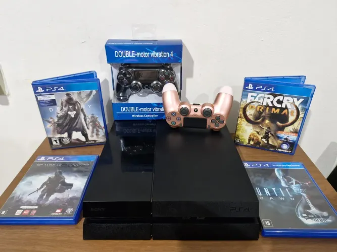 Playstation 4 impecável estado de novo