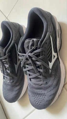 Tênis Mizuno Wave Creation original
