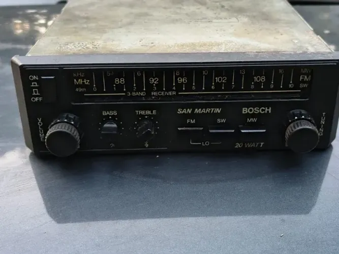 Rádio Antigo Bosch San Martin