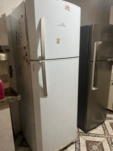 Geladeira duplex usada Continental 420 L 