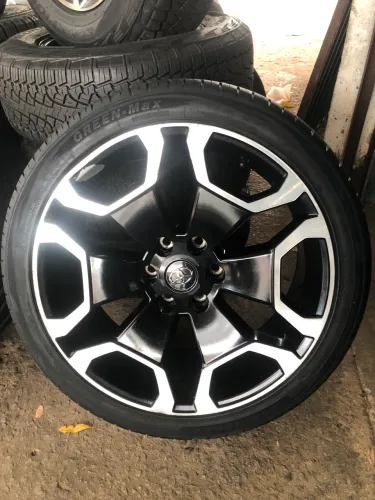 Rodas aro 22 Hilux 