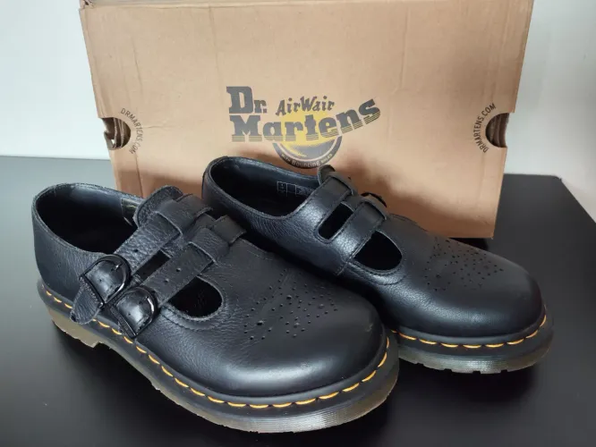 Dr. Martens Mary Jane 36
