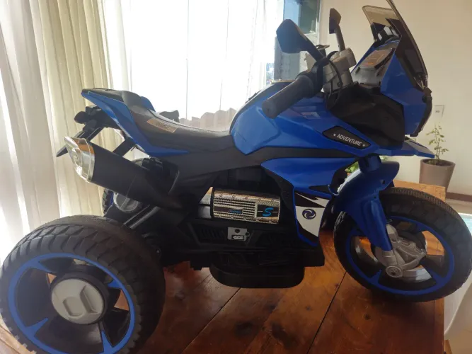 Moto elétrica 12 V Bandeirantes