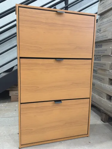 Sapateira 3 Portas Multiuso Linda Para Todos os Cômodos Em Oferta