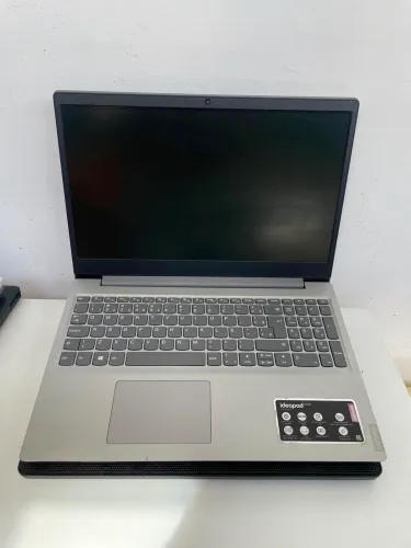 Notebook Lenovo i3 de 8ger. SSD NVME 256GB HD 500GB 8GB DE RAM
