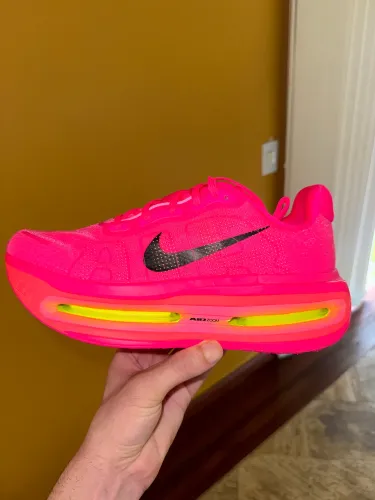 NIKE VOMERO PREMIUM 41 BR