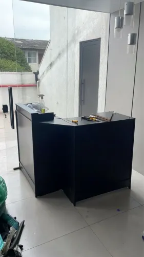 Balcão em L Recepção 