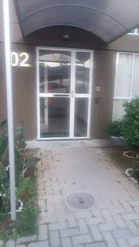 Vende -se portas 