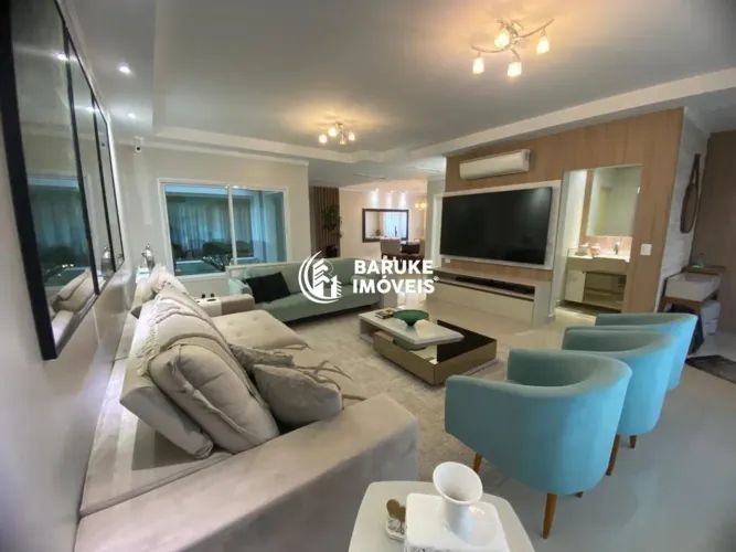 Sobrado com 4 suítes, sendo a master com closet a venda no Jardim Residencial Villa Romana