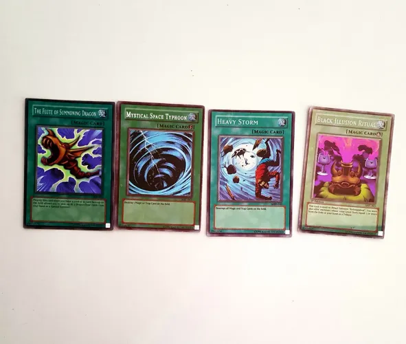 YU GI OH cartas colecionáveis TCG,DE 1996